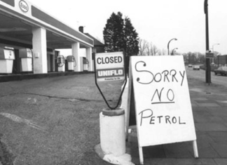 Por primera vez desde 1997 bajan las tarifas de buques petroleros