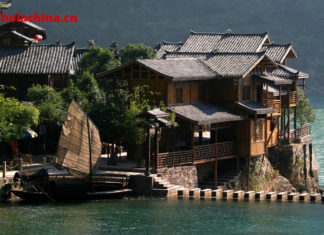 Crucero por el río Yangsté , día 2 de 2
