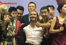 Nick Vujicic, gran éxito en Shanghái