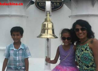 Familias conocen el buque mexicano Cuauhtémoc en Shanghái