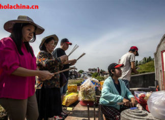 China se moviliza en la Festividad de Qingming