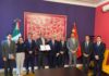 Certificado de reconocimiento otorgado por la Cámara de comercio de México al Embajador de México en China